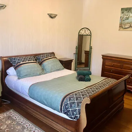 Maison Victoria Holiday home Grisy-Suisnes